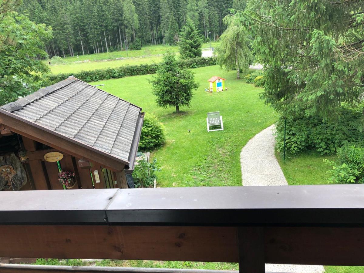 Mes Lastei Apartment Campitello di Fassa Luaran gambar