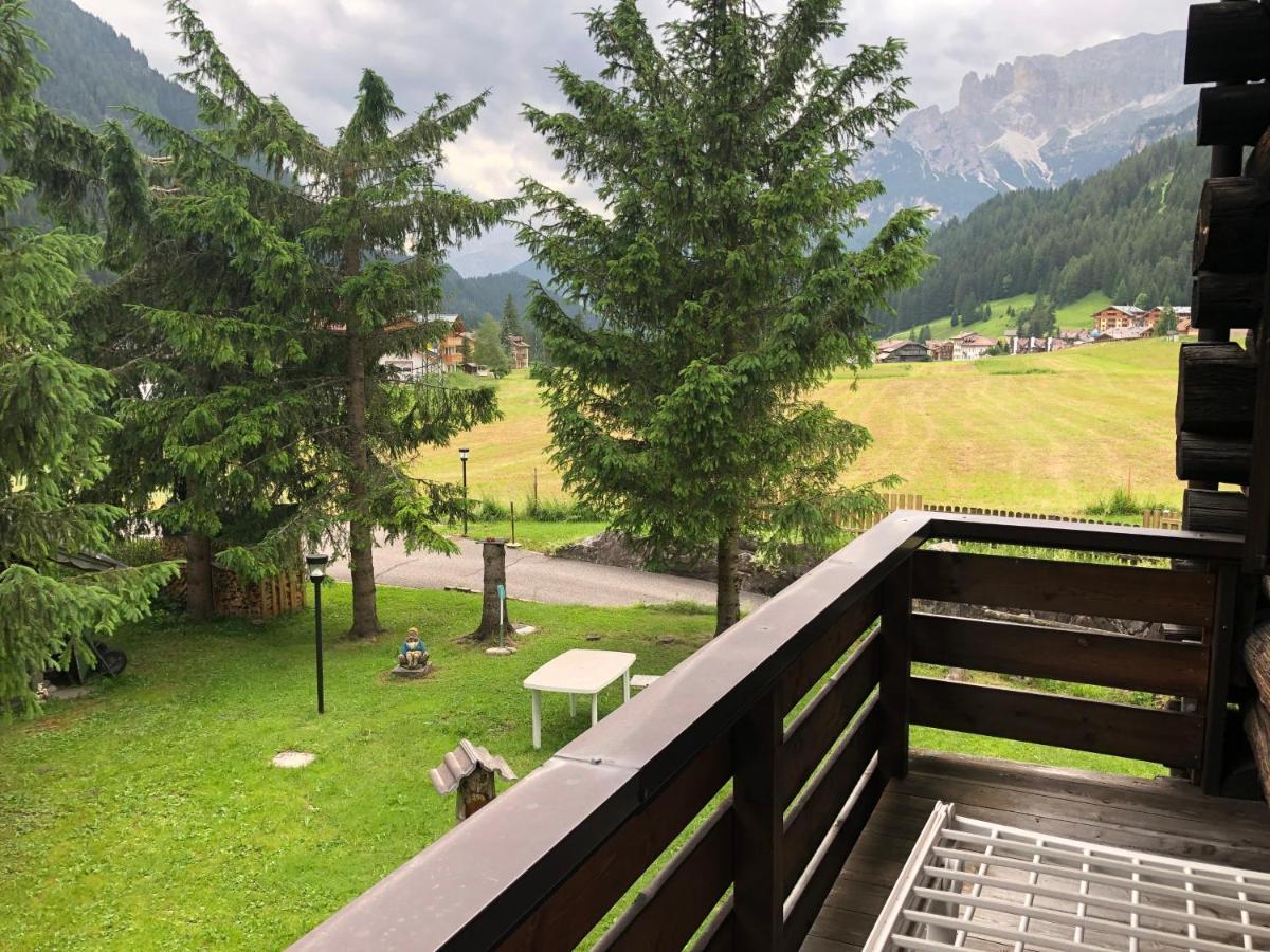 Mes Lastei Apartment Campitello di Fassa Luaran gambar