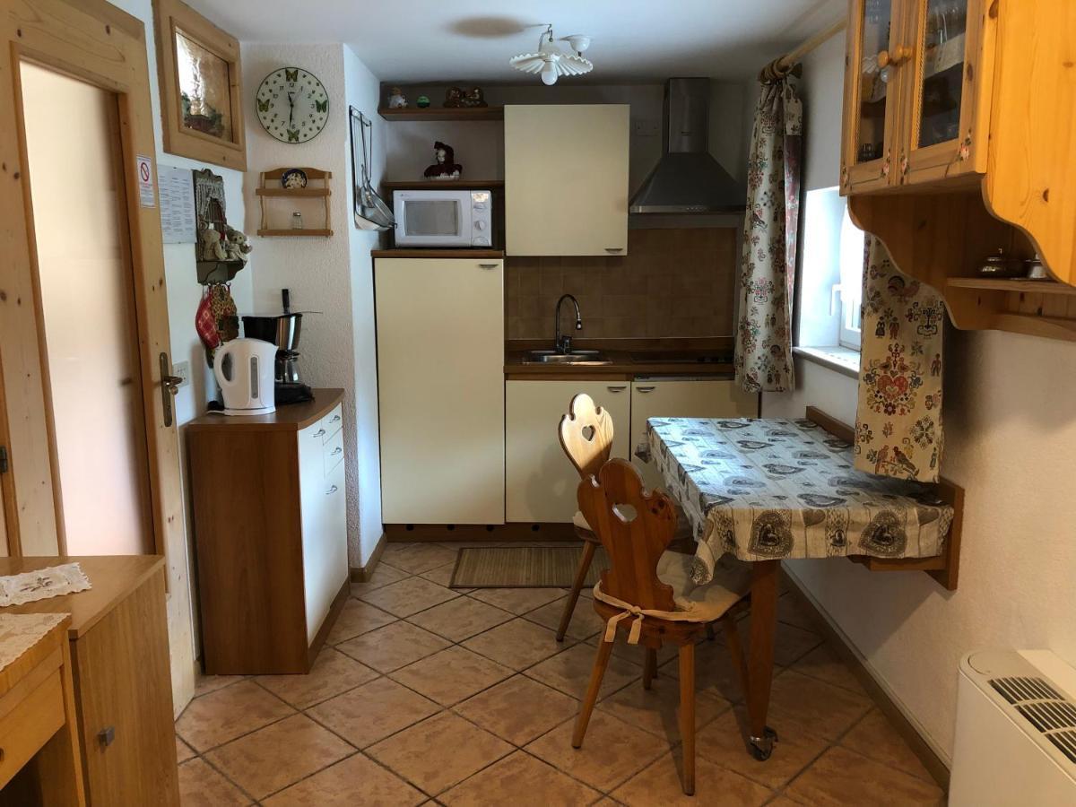 Mes Lastei Apartment Campitello di Fassa Luaran gambar